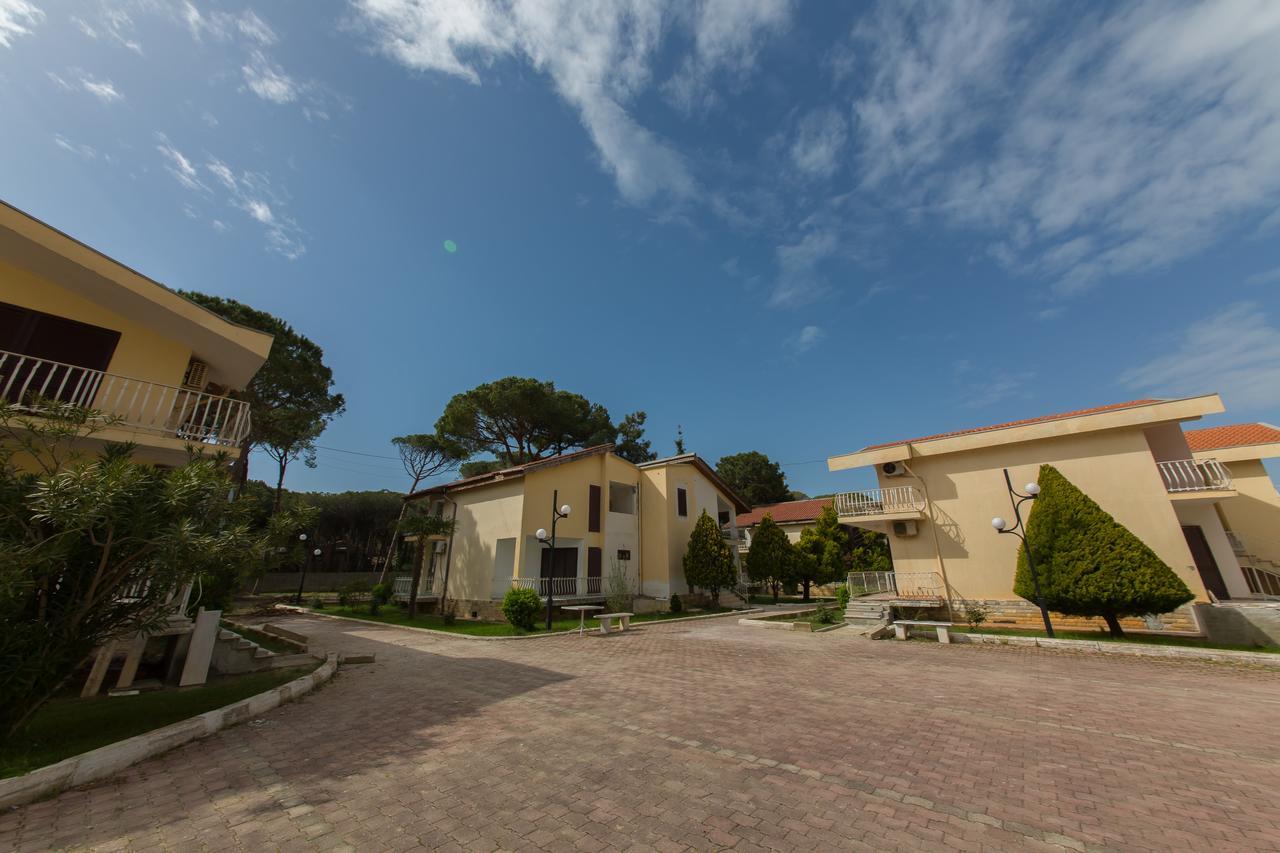 Resort Kolaveri 3*