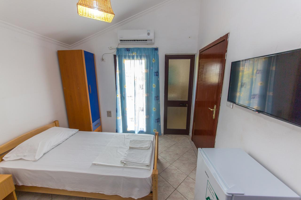 Kolaveri 3* Golem (Tirana)
